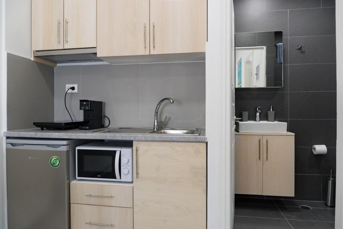 לגאנאס Dion Apartments מראה חיצוני תמונה