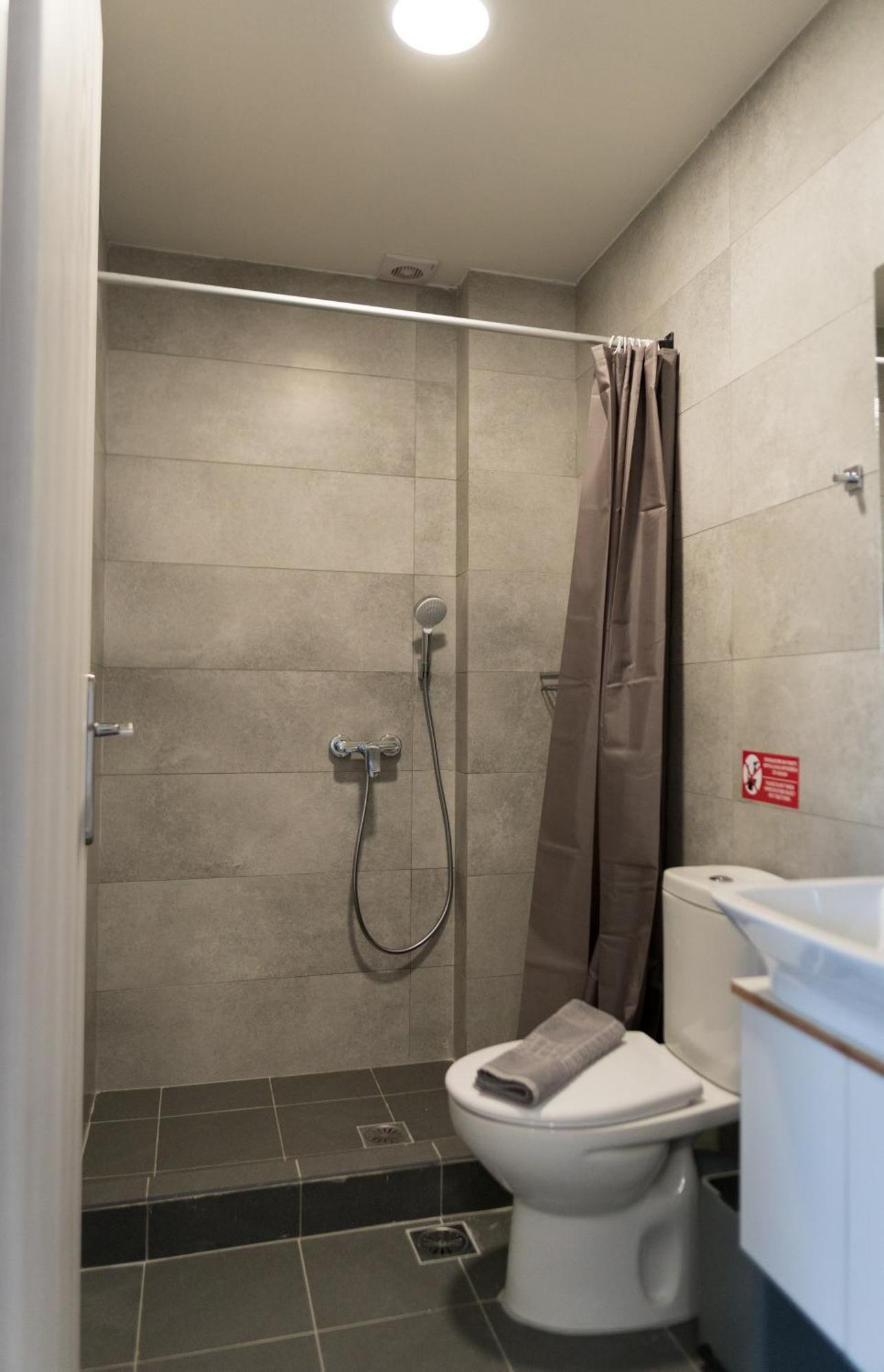 לגאנאס Dion Apartments מראה חיצוני תמונה