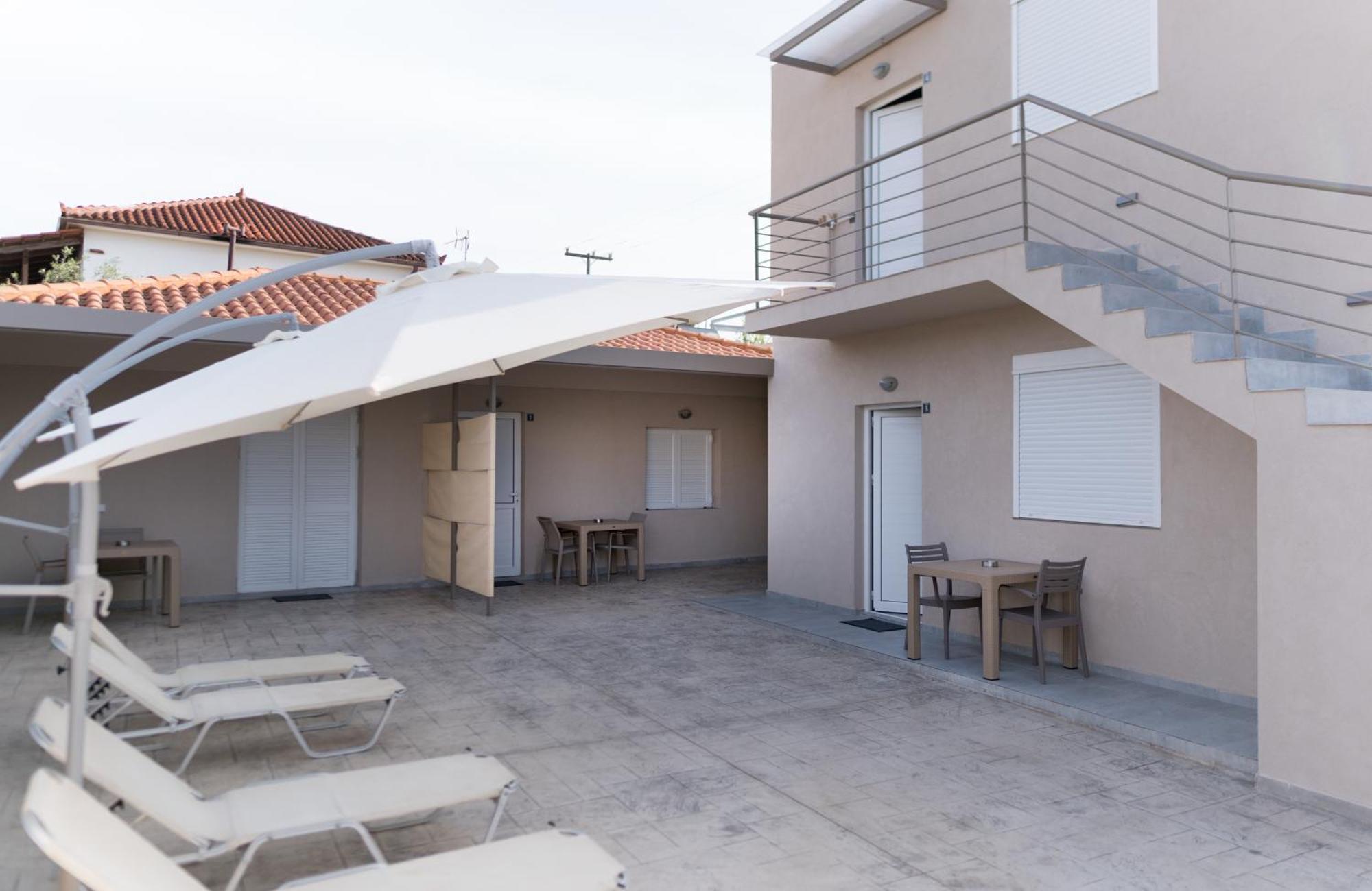 לגאנאס Dion Apartments מראה חיצוני תמונה